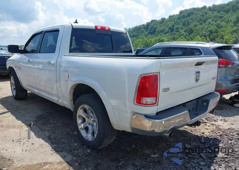 2016 Ram 1500 Laramie из США, поврежденный, VIN 1C6RR7NT2GS390856